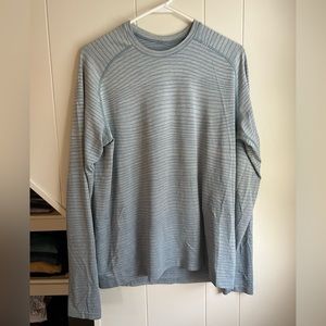 Lululemon Metal Vent long sleeve